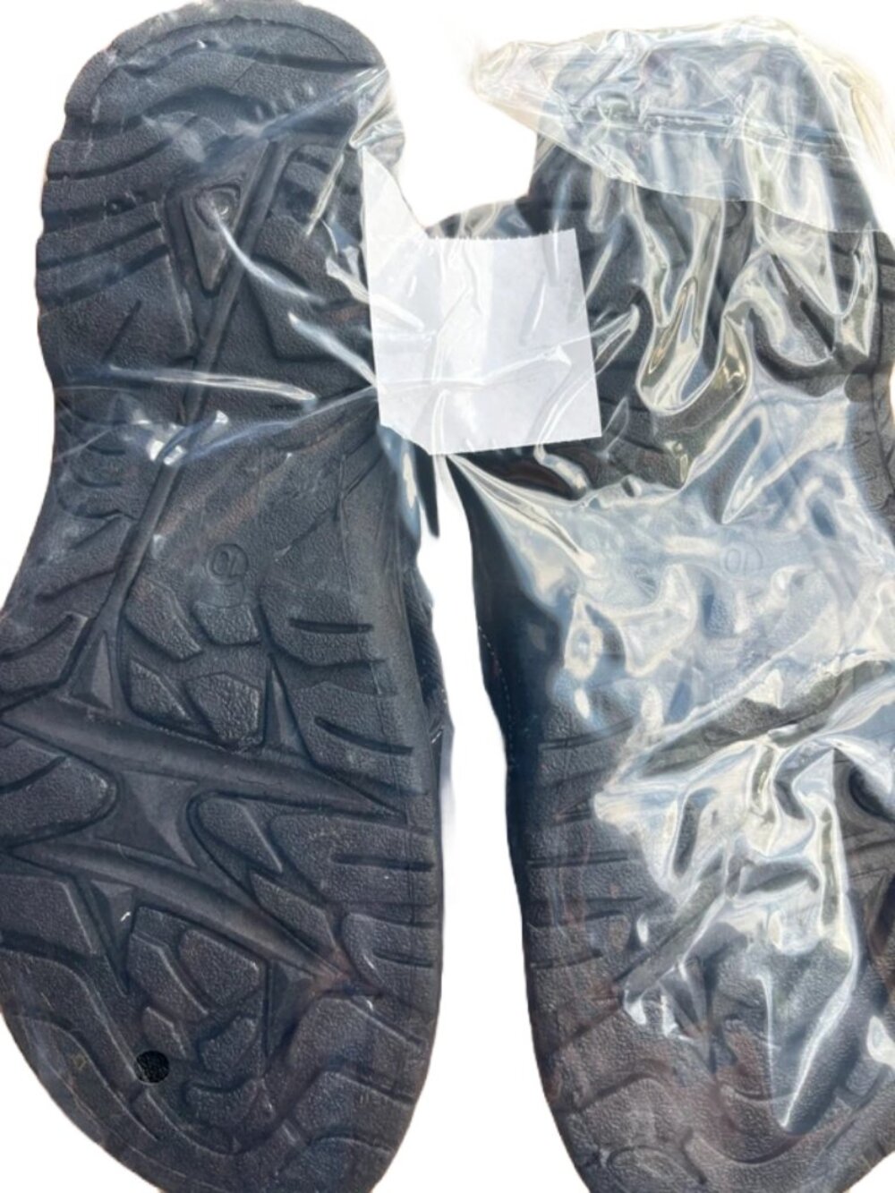 Men's Sandals - Picture 2 of 3